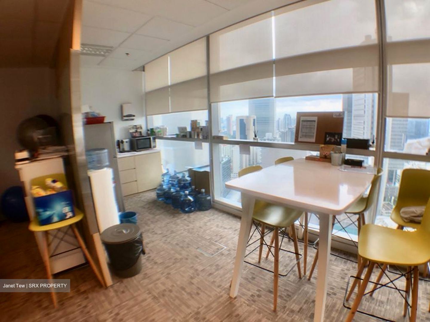 Samsung Hub (D1), Office #485647441